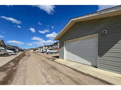 312 Falcon Drive, Fort Mcmurray, AB - Outdoor With Exterior