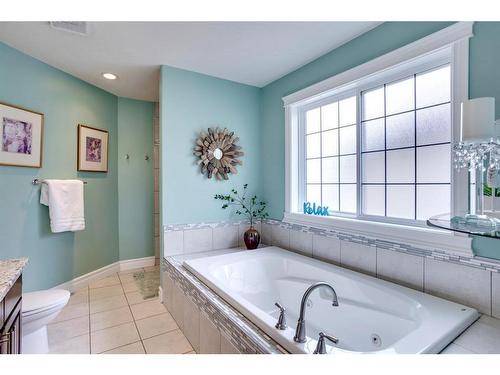 376 Fireweed Crescent, Fort Mcmurray, AB - Indoor Photo Showing Bathroom