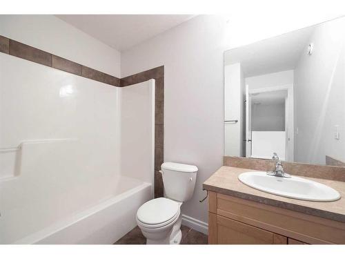 220 Sparrow Hawk Drive, Fort Mcmurray, AB - Indoor Photo Showing Bathroom