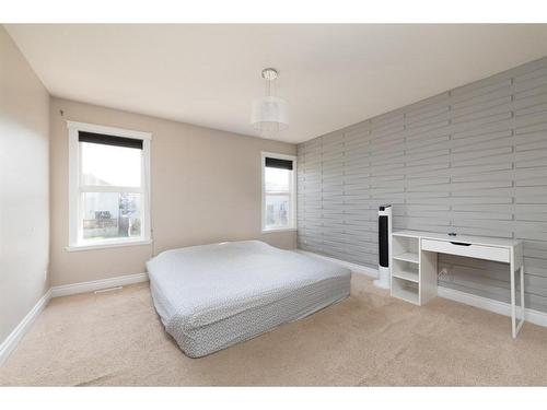 137 Shalestone Way, Fort Mcmurray, AB - Indoor Photo Showing Bedroom