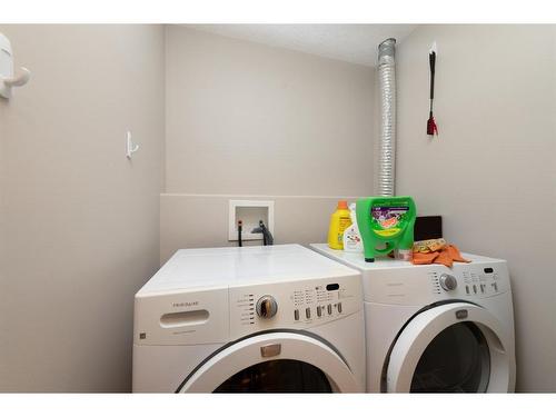 137 Shalestone Way, Fort Mcmurray, AB - Indoor Photo Showing Laundry Room