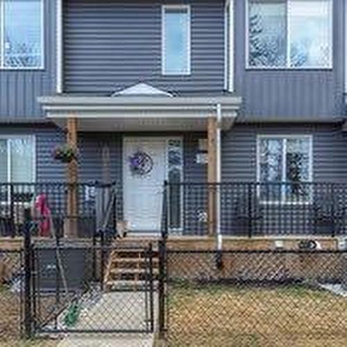 225-401 Athabasca Avenue, Fort Mcmurray, AB - Outdoor With Deck Patio Veranda