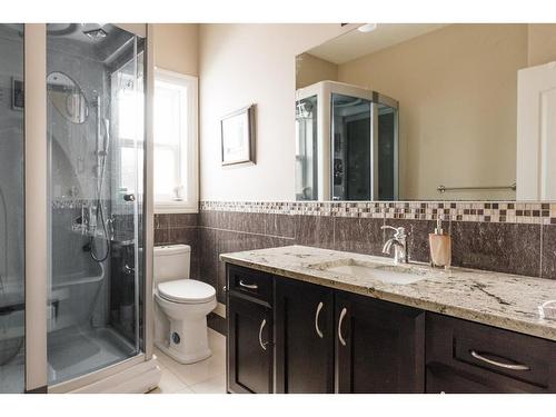 145 Stonecreek Landing, Fort Mcmurray, AB - Indoor Photo Showing Bathroom