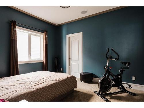 145 Stonecreek Landing, Fort Mcmurray, AB - Indoor Photo Showing Bedroom