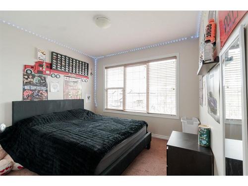 211 Merganser Crescent, Fort Mcmurray, AB - Indoor Photo Showing Bedroom