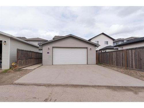 211 Merganser Crescent, Fort Mcmurray, AB - Outdoor With Exterior