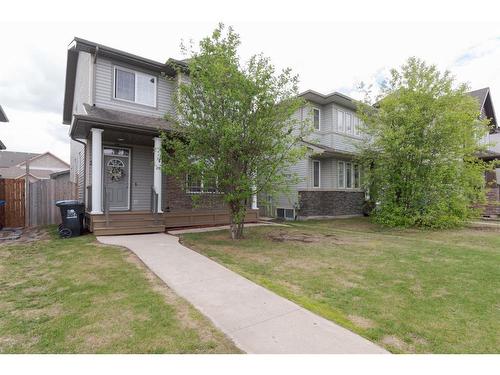 211 Merganser Crescent, Fort Mcmurray, AB - Outdoor With Facade