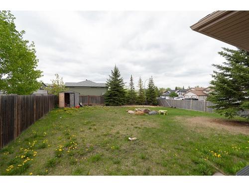 118 Laffont Way, Fort Mcmurray, AB - Outdoor With Backyard