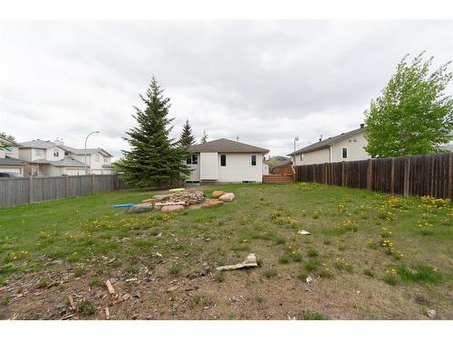 118 Laffont Way, Fort Mcmurray, AB - Outdoor With Backyard