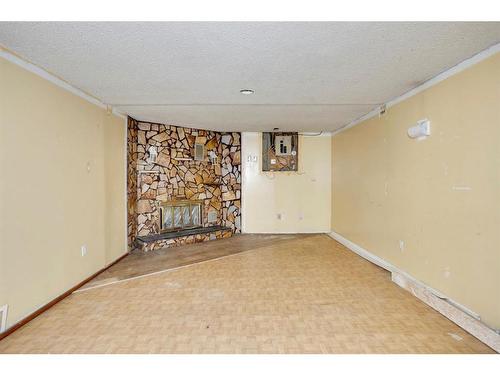 128 Beale Crescent, Fort Mcmurray, AB - Indoor With Fireplace