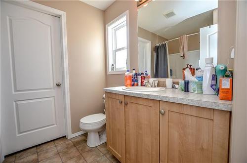 122 Woodward Crescent, Anzac, AB - Indoor Photo Showing Bathroom