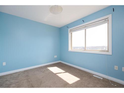 224 Sparrow Hawk Drive, Fort Mcmurray, AB - Indoor Photo Showing Other Room
