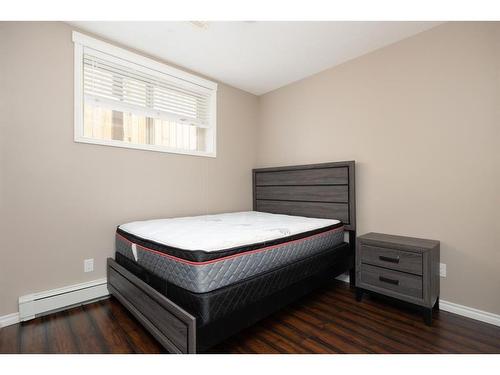 224 Sparrow Hawk Drive, Fort Mcmurray, AB - Indoor Photo Showing Bedroom