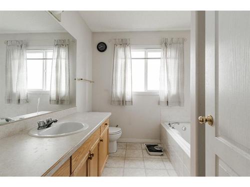 188 Warren Road, Fort Mcmurray, AB - Indoor Photo Showing Bathroom