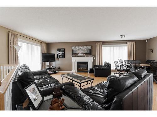 188 Warren Road, Fort Mcmurray, AB - Indoor