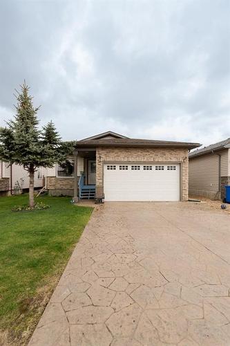 490 Pacific Crescent, Fort Mcmurray, AB - Outdoor