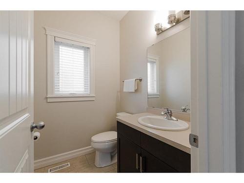 125 Chalifour Street, Fort Mcmurray, AB - Indoor Photo Showing Bathroom