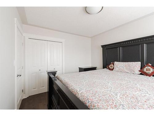 125 Chalifour Street, Fort Mcmurray, AB - Indoor Photo Showing Bedroom