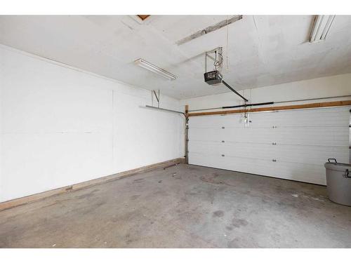145 Crown Creek Lane, Fort Mcmurray, AB - Indoor Photo Showing Garage