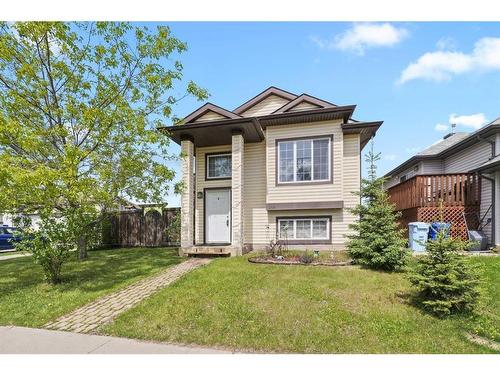 144 Parry Crescent, Fort Mcmurray, AB - Outdoor With Facade