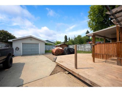 33 Fitzgerald Avenue, Fort Mcmurray, AB - Outdoor With Exterior