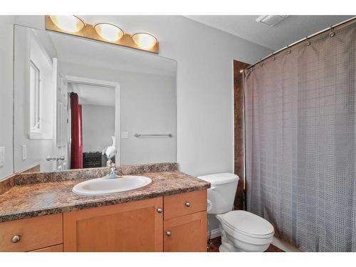 252 Crown Creek, Fort Mcmurray, AB - Indoor Photo Showing Bathroom