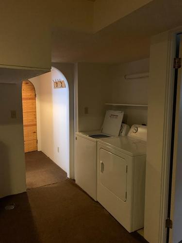 9103 97 Avenue Avenue, Lac La Biche, AB - Indoor Photo Showing Laundry Room