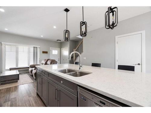 728 Athabasca Avenue, Fort Mcmurray, AB - Indoor Photo Showing Kitchen With Double Sink