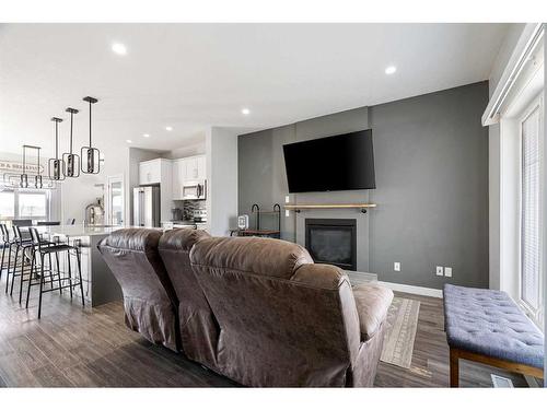 728 Athabasca Avenue, Fort Mcmurray, AB - Indoor Photo Showing Living Room With Fireplace