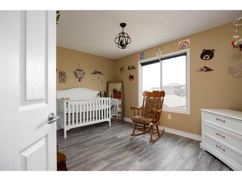 116 Fireweed Crescent, Fort Mcmurray, AB - Indoor Photo Showing Bedroom