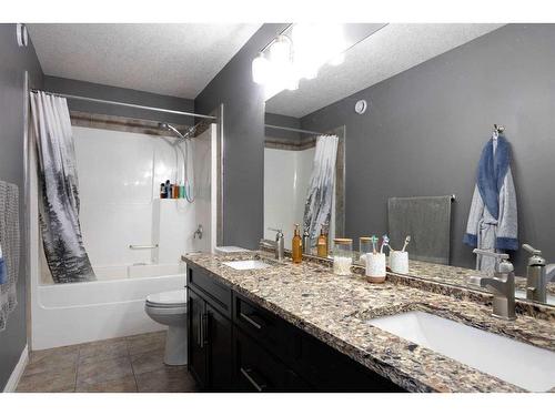 116 Fireweed Crescent, Fort Mcmurray, AB - Indoor Photo Showing Bathroom