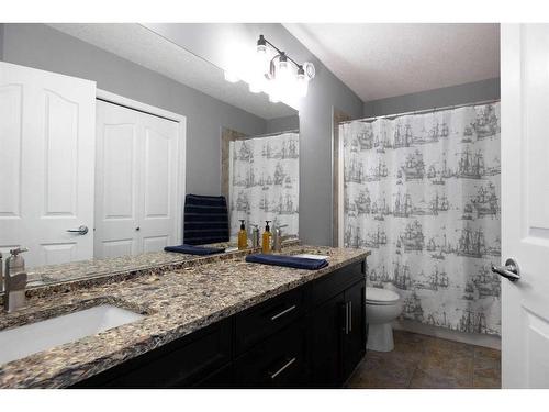 116 Fireweed Crescent, Fort Mcmurray, AB - Indoor Photo Showing Bathroom