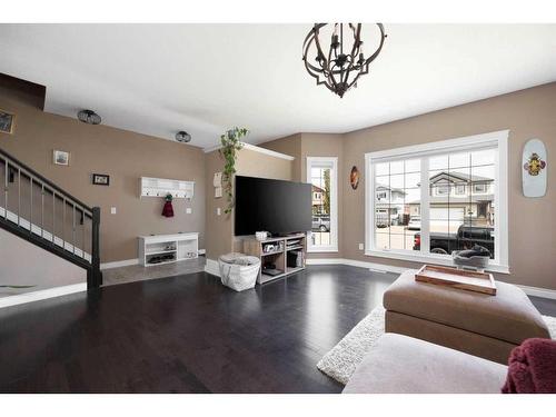 116 Fireweed Crescent, Fort Mcmurray, AB - Indoor Photo Showing Living Room