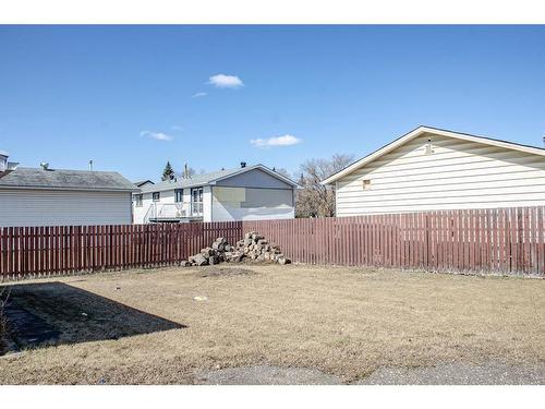 46 Centennial Drive, Fort Mcmurray, AB - Outdoor