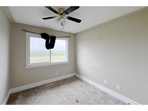 240 Fireweed Crescent, Fort Mcmurray, AB - Indoor Photo Showing Other Room