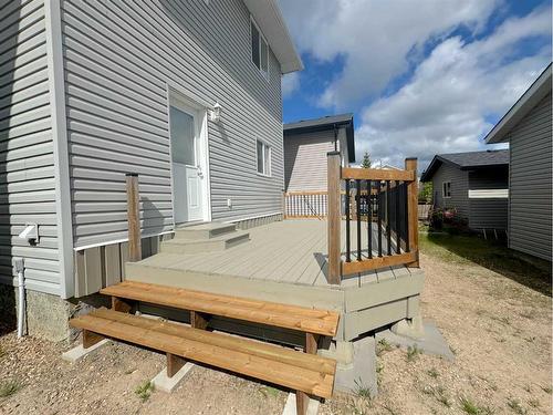 261 Hawthorn Way, Fort Mcmurray, AB - Outdoor With Deck Patio Veranda With Exterior