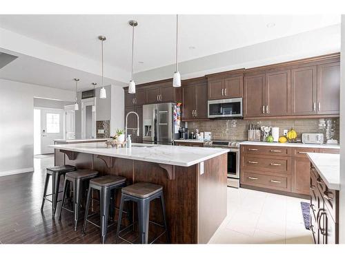 448 Dixon Road, Fort Mcmurray, AB - Indoor Photo Showing Kitchen With Stainless Steel Kitchen With Upgraded Kitchen