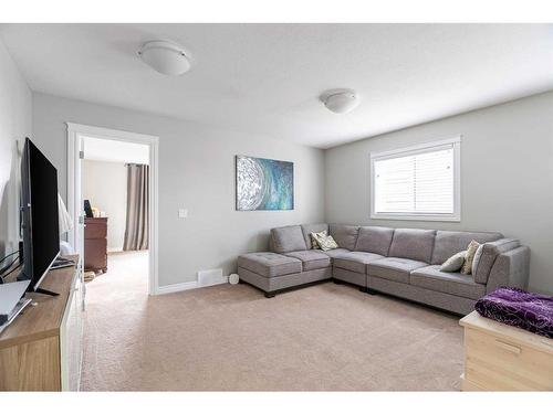 448 Dixon Road, Fort Mcmurray, AB - Indoor Photo Showing Living Room