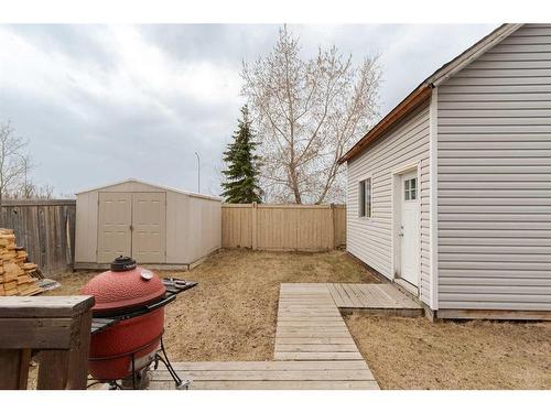 339 Warren Road, Fort Mcmurray, AB - Outdoor With Exterior