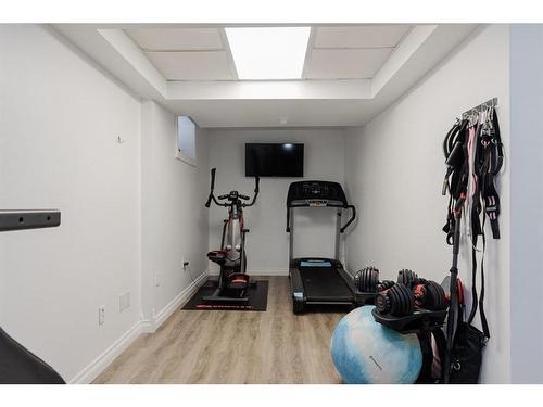 154 Maclaren Crescent, Fort Mcmurray, AB - Indoor Photo Showing Gym Room