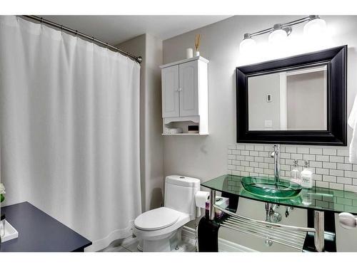 108 Williams Drive, Fort Mcmurray, AB - Indoor Photo Showing Bathroom