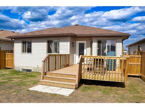 533 Walnut Crescent, Fort Mcmurray, AB - Outdoor