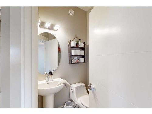 162 Athabasca Crescent, Fort Mcmurray, AB - Indoor Photo Showing Bathroom