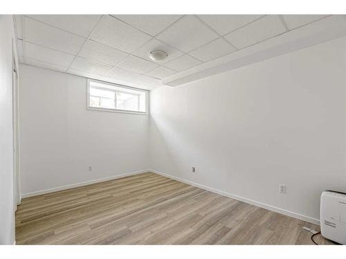 105 Atkinson Road, Fort Mcmurray, AB - Indoor Photo Showing Other Room