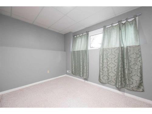 304 Beaton Place, Fort Mcmurray, AB - Indoor Photo Showing Other Room
