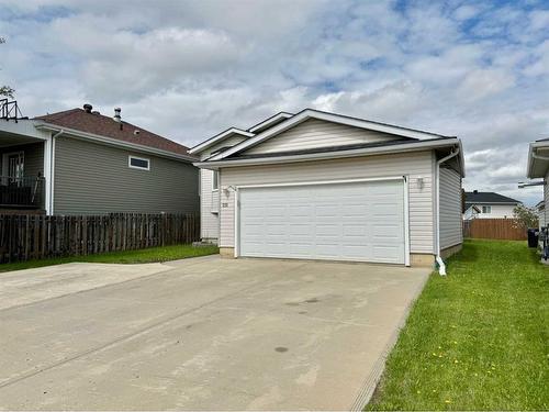 251 Atkinson Lane, Fort Mcmurray, AB - Outdoor