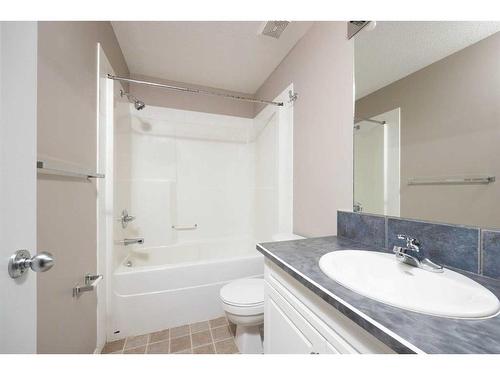 2-220 Swanson Crescent, Fort Mcmurray, AB - Indoor Photo Showing Bathroom