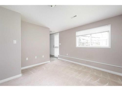 2-220 Swanson Crescent, Fort Mcmurray, AB - Indoor Photo Showing Other Room