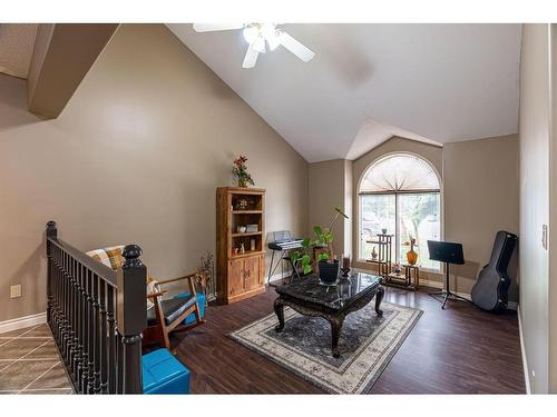 113 Silverdale Garden, Fort Mcmurray, AB - Indoor