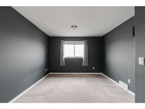 156 Fox Crescent, Fort Mcmurray, AB - Indoor Photo Showing Other Room